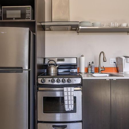 Sunny Studio Apartment - Food Carts, Coffee & Bars Portland Luaran gambar