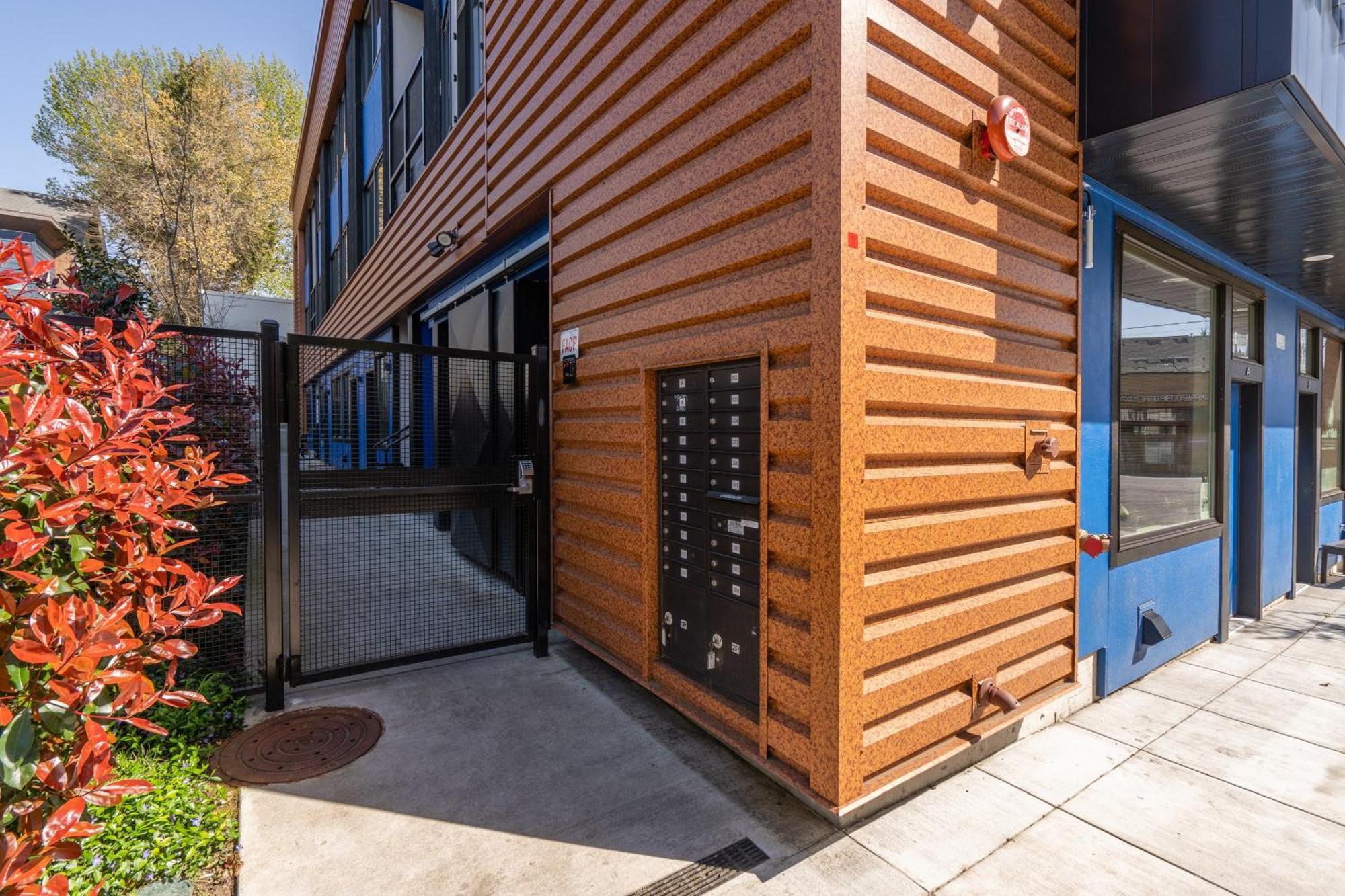 Sunny Studio Apartment - Food Carts, Coffee & Bars Portland Luaran gambar