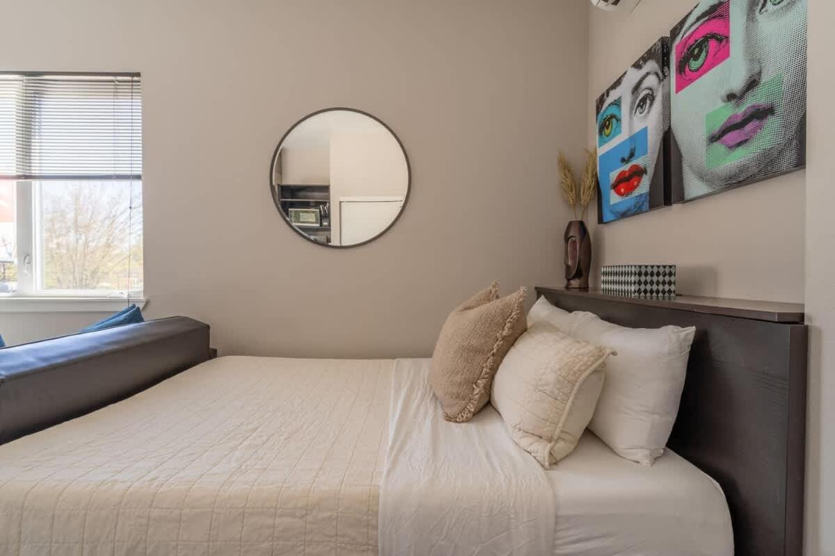 Sunny Studio Apartment - Food Carts, Coffee & Bars Portland Luaran gambar
